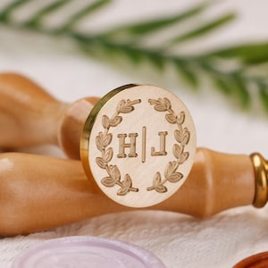 Custom Wedding Couples wax seal stamp kit , Any logo can be engraved , Personalised floral initial wax stamp kit for wedding / gift image 2