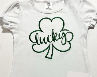Kids St Patricks Day Shirt, Girls St Patricks Day Outfit, Lucky Clover Shirt, St Patricks Day gift for Girl, St Patricks Day gift for Her