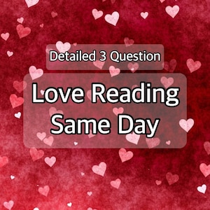 Puede incluir: Un gráfico digital con un fondo texturizado de color rojo intenso lleno de numerosos corazones pequeños de color rosa claro. Dos superposiciones rectangulares semitransparentes contienen el texto blanco: Detailed 3 Question y Love Reading Same Day.