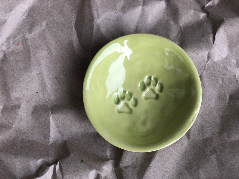 Little bowl with cat paws PREORDER Ceramic Sauce Dish, Ring dish or cat bowl, trinket dish image 8