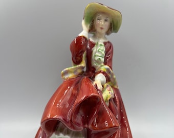 Kathryn HN4040 – Royal Doulton Figurine Series: Chelsea Pretty