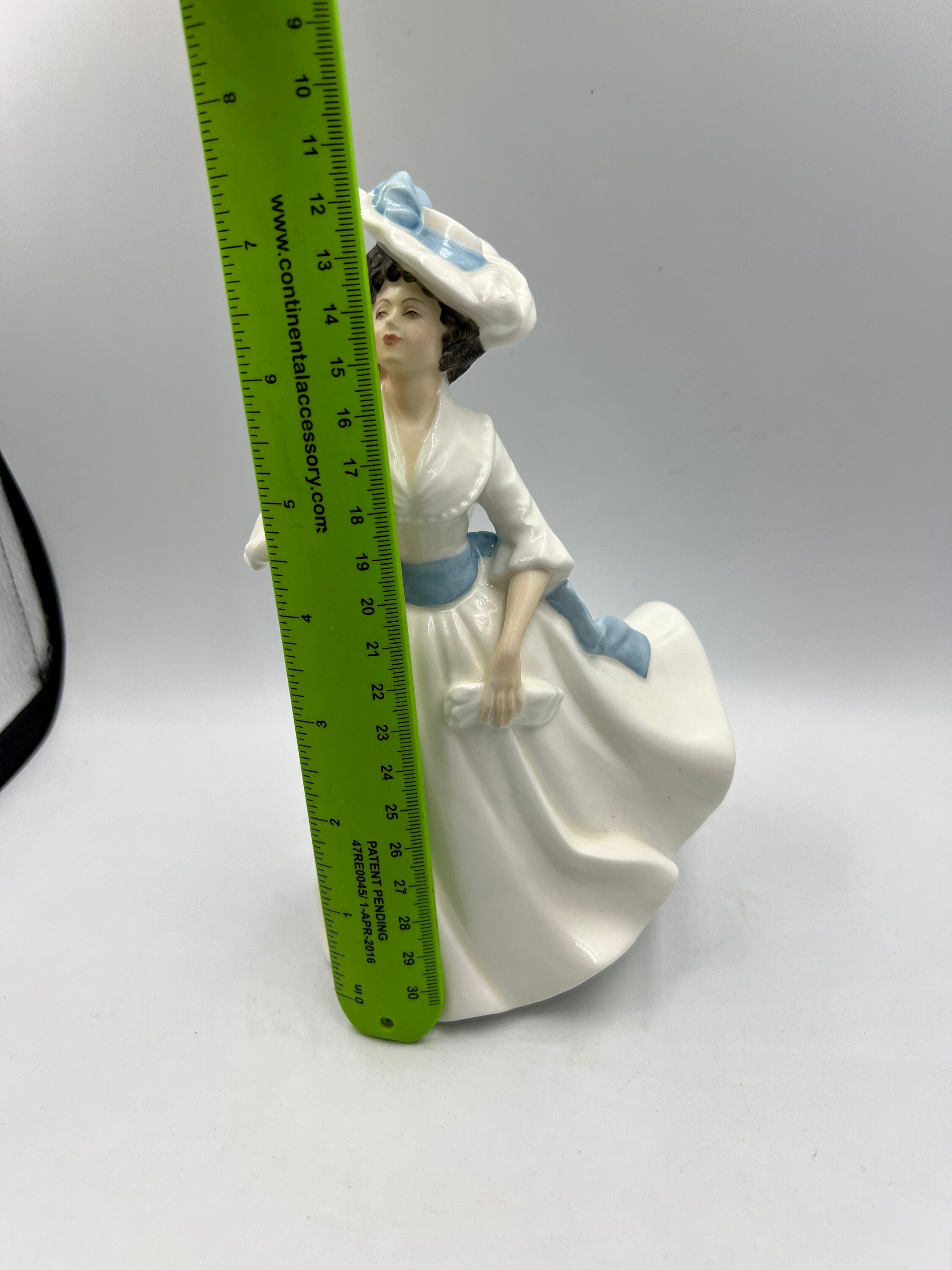 Vintage Royal Doulton Margaret HN 2397 - Elegant Collectible