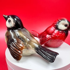 Charming Vintage Goebel Sparrow Bird Figurines CV72 and CV74 - Matching Pair