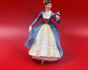 Royal Doulton Figurine - Leading Lady HN 2269 - Etsy