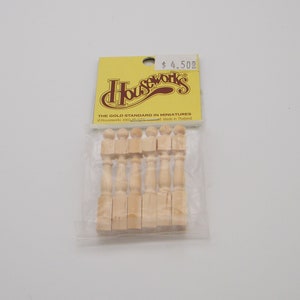 1:24th Scale Dollhouse Newel Posts