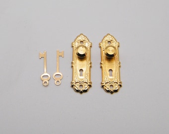 Dollhouse Miniature Brass Door Knob by Houseworks Ltd