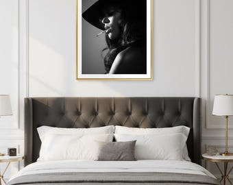 Retrato de Mulher Noir - Fotografia Vintage Glamourosa, Decoração Elegante para Casa (Download Digital)