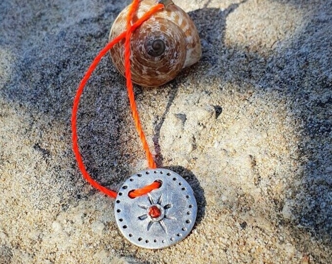 Guiding Star neon necklace