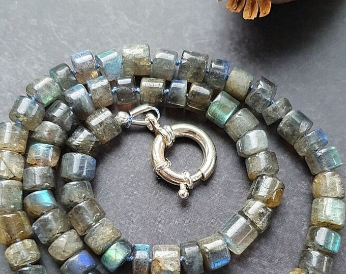 Hand-knotted Labradorite necklace