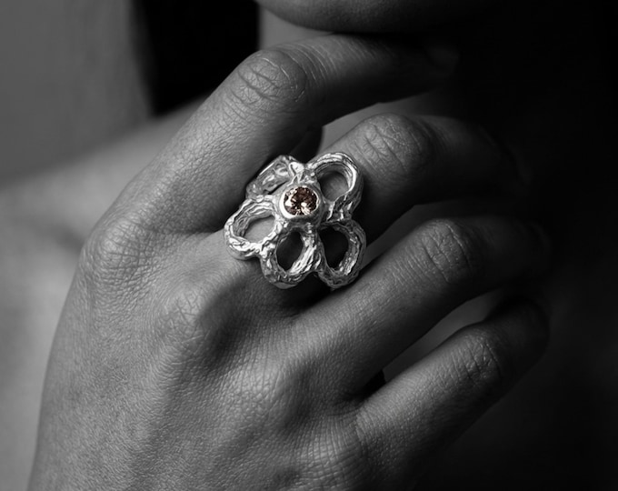 Statement Flower Ring