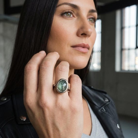Rosecut Moss Agate Ring