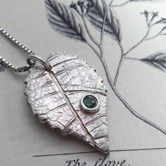 Forest Leaf Pendant Necklace