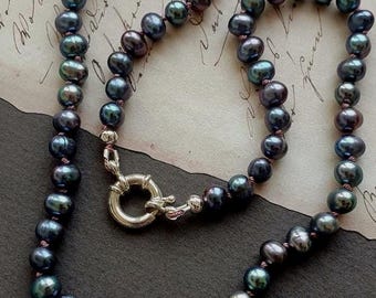 Black Pearl necklace