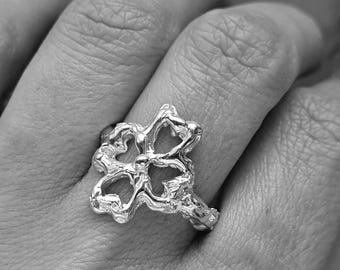 Four Leaf Clover Ring
