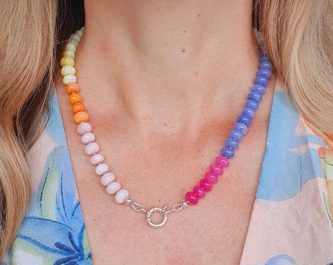 Ombre Hand-knotted Beaded Necklace