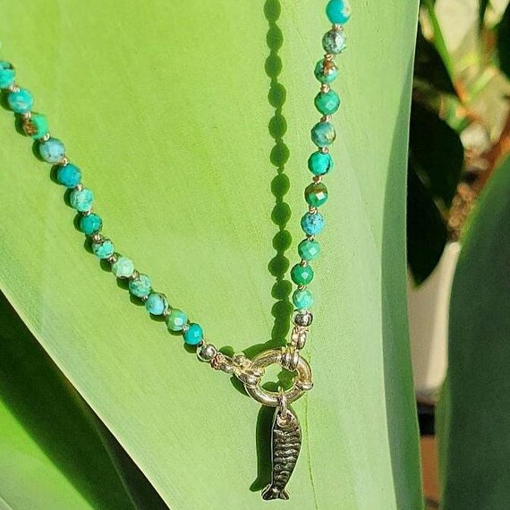 Turquoise hand knotted necklace