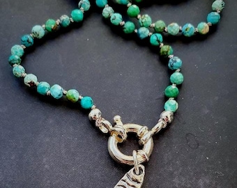 Turquoise hand knotted necklace