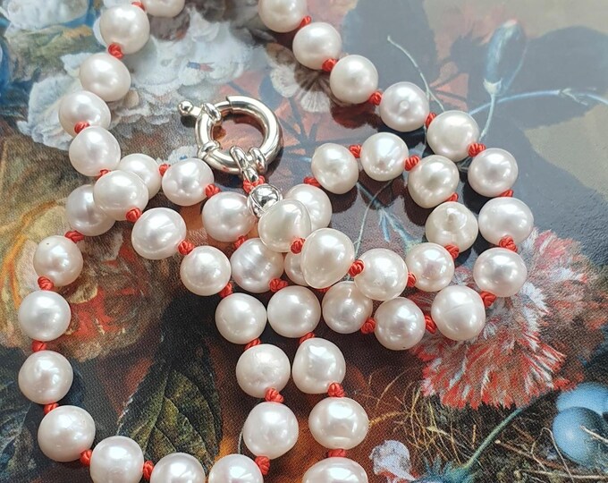 White Pearl Necklace