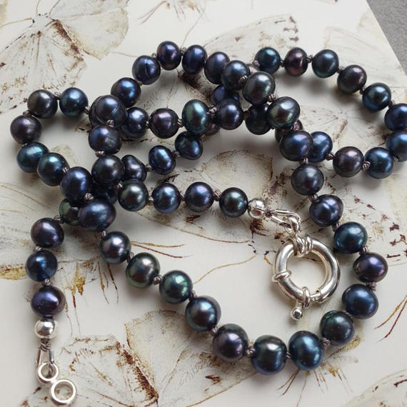 Black Pearl necklace