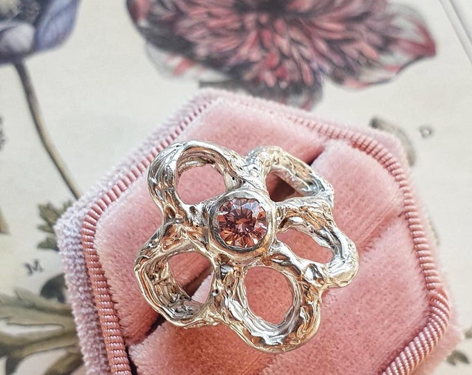 Statement Flower Ring