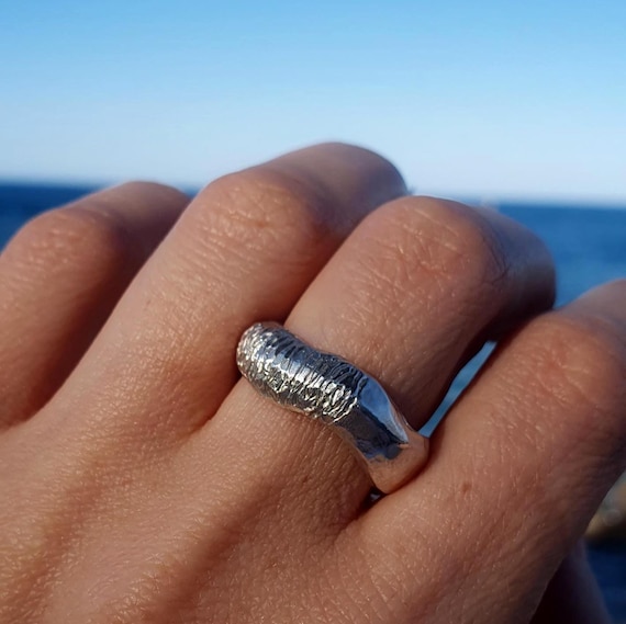 Ocean Wave Ring