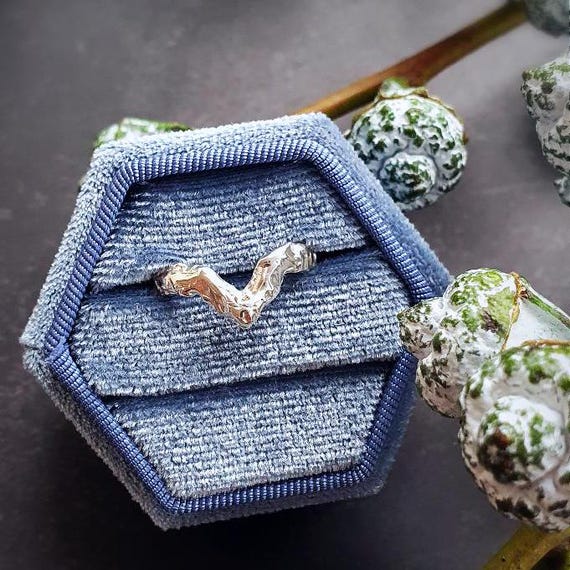 Molten Chevron Ring