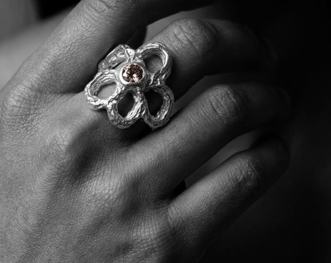 Statement Flower Ring