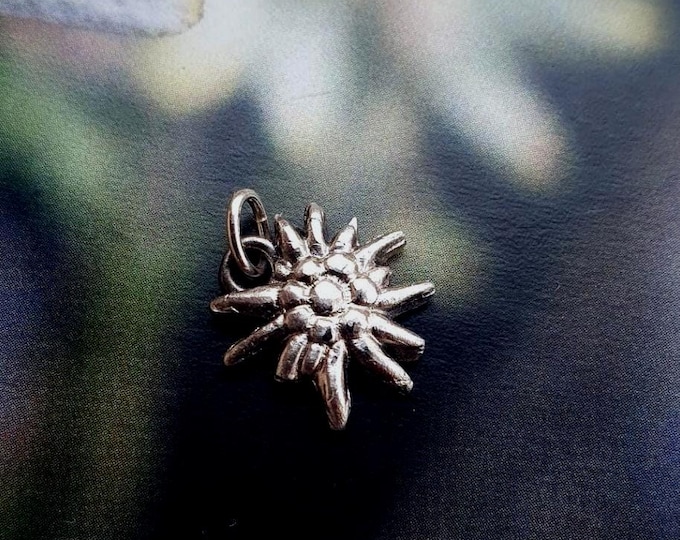 Edelweiss pendant
