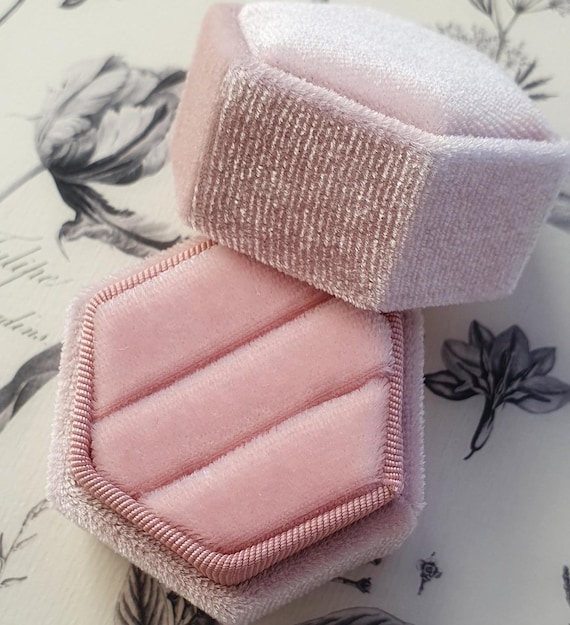 Velvet Ring Box