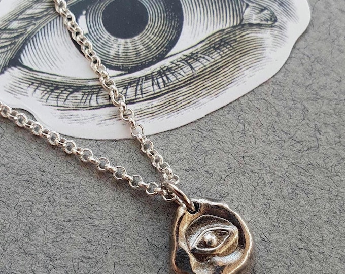 Lucky Eye Amulet Necklace