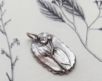 Flower Bouquet Necklace