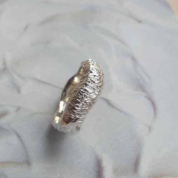 Solid Silver Scars Ring, Size 7 1/2 US