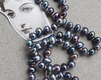 Hand Knotted Peacock Grey Pearl Necklace