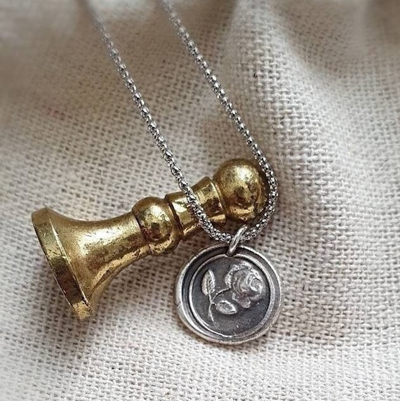 Wax seal Rose necklace