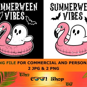 Op de afbeelding: Een grafisch ontwerp met een spook in een roze flamingo-drijver, de tekst "SUMMERWEEN VIBES" en vleermuizen. Het ontwerp is beschikbaar als snijbestand voor commercieel en persoonlijk gebruik.