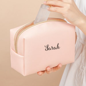 Personalized Name Leather Zippered Cosmetic Bag Small Pouch Solid Color Makeup Case Purse Toiletry Organizer Handbag Bridesmaid Wedding Gift