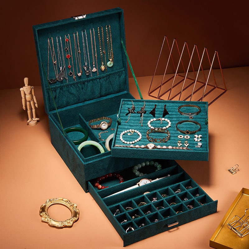 unusual gifts for women