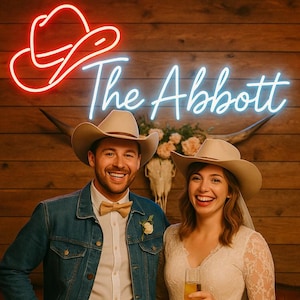 Insegna al neon personalizzata per matrimonio con cognome western, insegna a LED con cappello da cowboy, sfondo per matrimonio western con coppia di cowboy, matrimonio a tema cowboy western