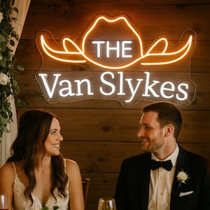 Luce al neon personalizzata per matrimonio con coppia di cowboy e cowgirl, cartello decorativo per matrimonio con nome cowboy personalizzato, matrimonio a tema cowboy, arte per matrimonio western