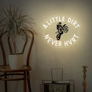 Letrero de neón "A Little Dirt Never Hurt", decoración para baby shower, letrero de moto de cross, decoración de habitación infantil, decoración de guardería, regalo para amantes del motocross