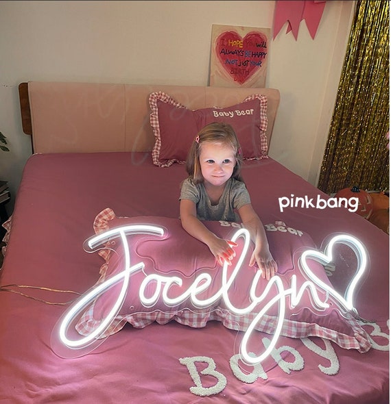 Insegna Al Neon LED Personalizzata Con Cuore E Nome – Luce Da Parete Per Cameretta, Stanza Dei Giochi O Dormitorio, Regalo Originale Per Compleanno O San Valentino