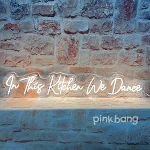 In This Kitchen We Dance Leuchtreklame,Wandbild Küche Dekor,Schild für Küche Wand Dekor,Dekoration für Küche,Bauernhaus Geschenk