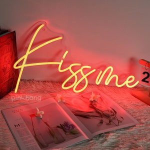 kiss me led valentine&#39;s day gifts sign ,handmade bedroom neon light wall decor ,gorgeous tiny night light art,custom gifts neon sign