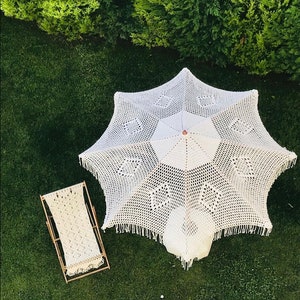 Macrame Umbrella made of beech wood, Macrame Beach Umbrella, With umbrella frame, beige fringed beach umbrella, Boho Style Macrame Umbrella