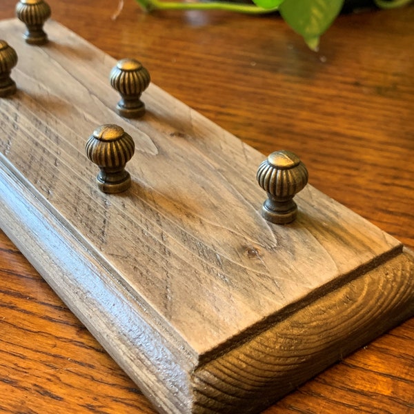 Rustic Pine Jewelry Organizer ~ Necklace Holder