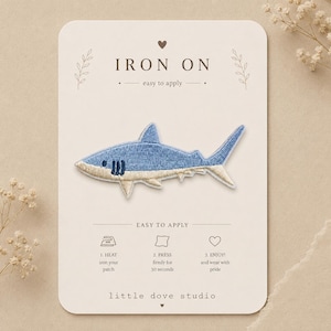 Écusson brodé requin bleu – Badge thermocollant Vie marine