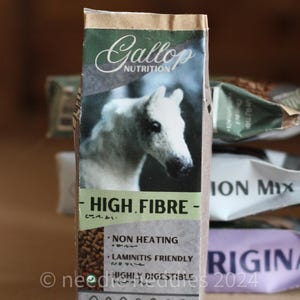 Miniature Feed Bags - 1/12 & 1/9 scale - Prop for Breyer, Julip, Model Horses, Dollhouse Barns, Farms and Stables