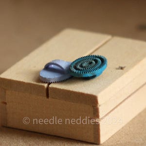 Miniature Curry Comb - 1/12 & 1/9 scale - 3D Printed Prop for Breyer, Julip, Model Horses, Dollhouse Barns, Farms and Stables