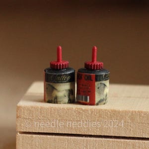 Miniature Hoof Tar - 1/12 & 1/9 scale - 3D Printed Prop for Breyer, Julip, Model Horses, Dollhouse Barns, Farms and Stables