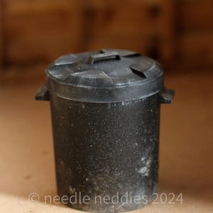 Miniature Lidded Bin - 1/12 & 1/9 scale - 3D Printed Prop for Breyer, Julip, Model Horses, Dollhouse Barns, Farms and Stables